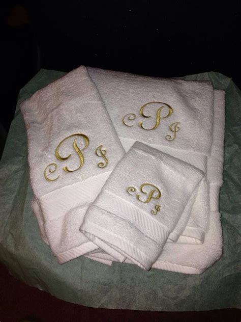 Monogramed Towels Monogrammed Bath Towels Embroidered Bath Towels