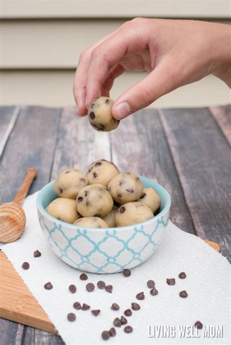 Paleo Cookie Dough Bites