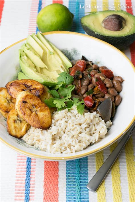 The Best Cuban Beans and Rice – Easy Recipes To Make at Home