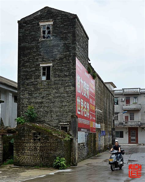 narrow building  taishan project