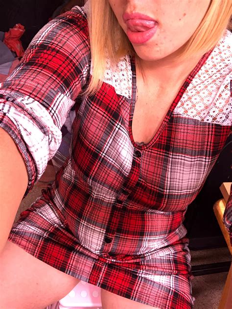 Tell Me How Hard Youd Fuck Me Nudes Cheatingwives NUDE PICS ORG