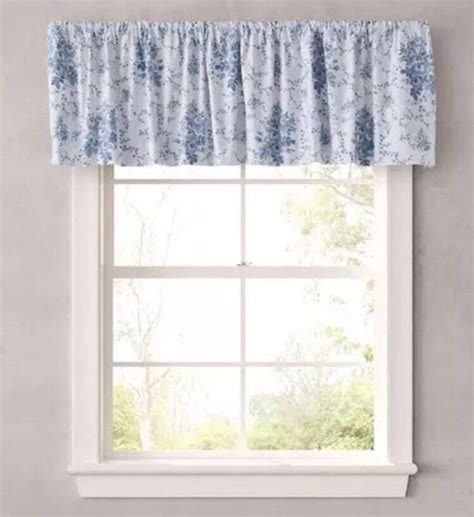 LAURA ASHLEY Lifestyles SOPHIA Window VALANCE Size 86 X 15 NEW Blue