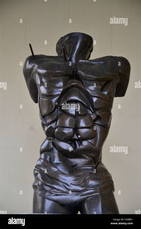 Saint sebastian statue hi-res stock photography and images - Alamy