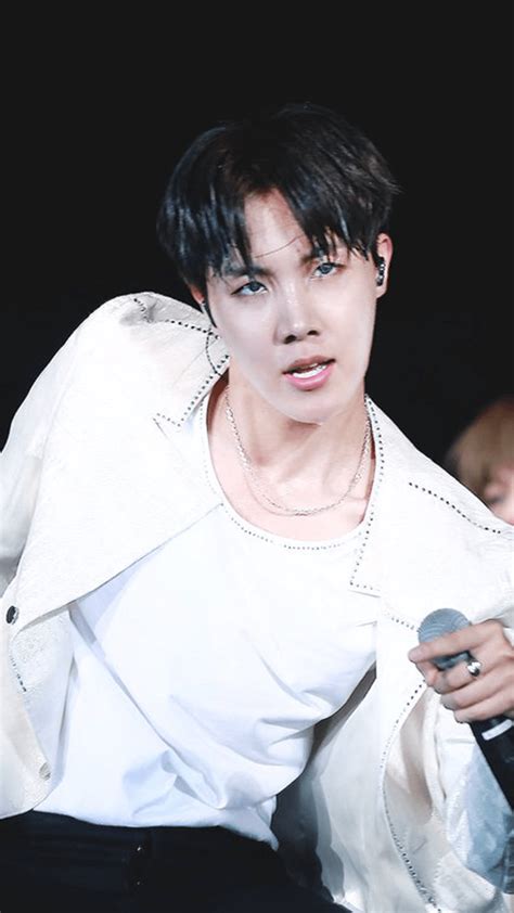 Jung Hoseok Wallpapers Top Free Jung Hoseok Backgrounds Wallpaperaccess