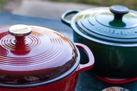 Lodge Vs Le Creuset Cookies For England