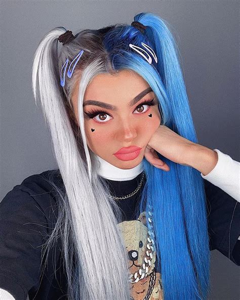 Giving Me Egirl Vibes Split Dyed Hair Hair Inspo Color Hair Dye Colors