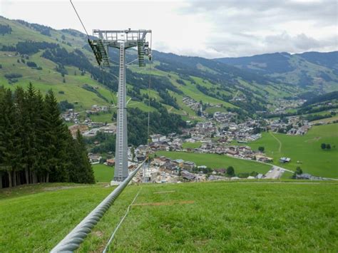 Saalbach Bis Saisonbeginn ist neue Gondel am Zwölferkogel fertig