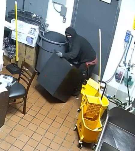 Crimestoppers Seeks Tips About Burglary At Wingstop