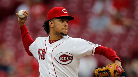 Reds pitcher Luis Castillo bounces back in loss to Brewers