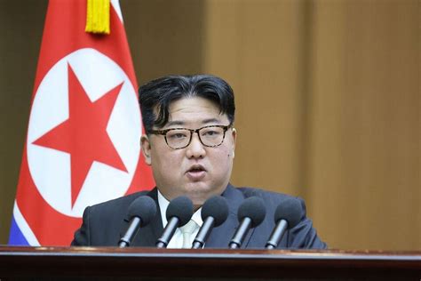 Corea Del Norte Kim Jong Un Cerró Las Agencias Que Trabajan Para La