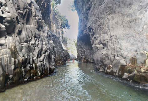 Gole Dell Alcantara Sicily In Tour