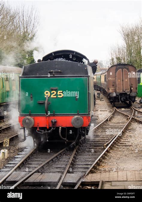 Southern Railways Schools Class 4 4 0 Steam Engine No925 Cheltenham