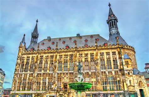 Aachener Rathaus Municipio Di Aquisgrana Costruito Nello Stile Gotico