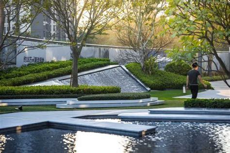 Pin By Zyy On Water Feature Urban Landscape Design Waterscape Design