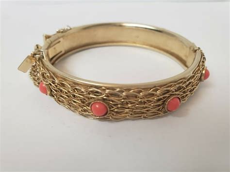 Vintage Kramer Of New York Gold Tone Bracelet Designe Gem