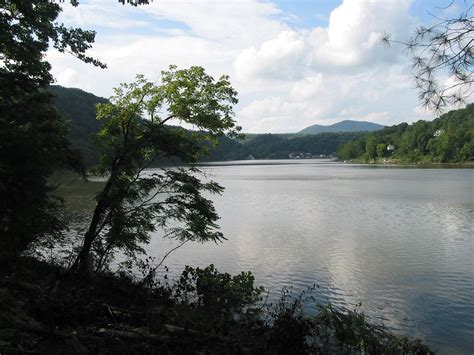 Elevation Of Claytor Lake Virginia Usa Topographic Map Altitude Map