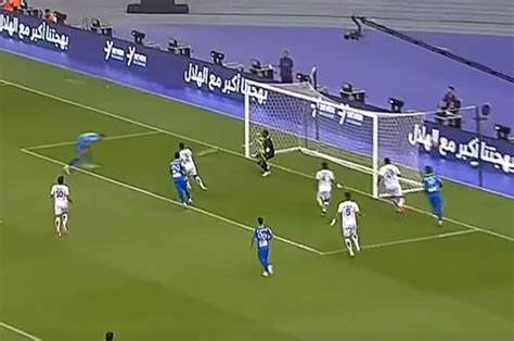 Al Hilal Milinkovic Savic Si Presenta Con Il Botto Gol Dopo Un Minuto