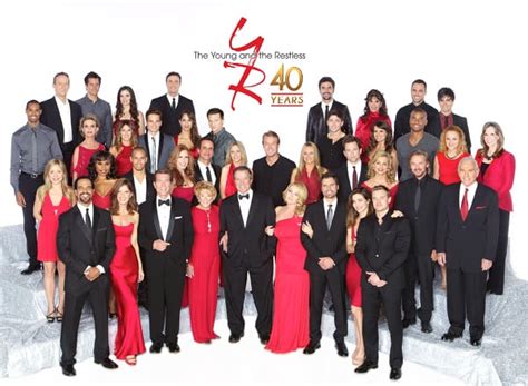 'Y&R's' 40th Anniversary Cast Photo with Behind the Scenes Video | Soap ...