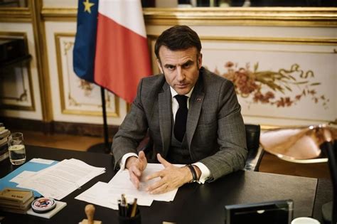 Emmanuel Macron Sur La Fin De Vie Avec Ce Projet De Loi On Regarde