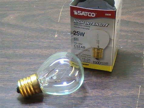 Lighting Gallery Net Incandescent Very Small 25W Incandescent Lamp