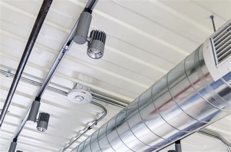 HVAC System Design Considerations for Commercial Buildings - Xivents