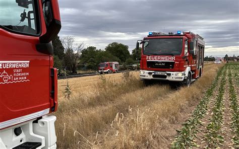 Vegetationsbrand Mit Bersprung Auf Schreberg Rten Freiw Feuerwehr