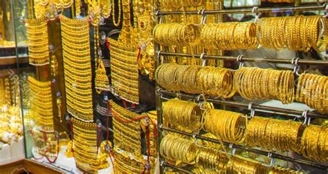 All Time High Gold Prices Climb To Rs Per Tola In Pakistan