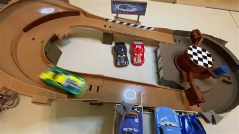 Disney Pixar Cars 3 Thomasville Speedway Playset Youtube