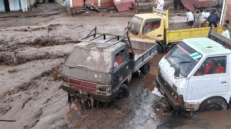 Update Banjir Lahar Dingin Sumbar Korban Kerusakan Penyebab Dan