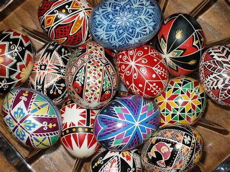 Beautiful Painted Easter Eggs from Poland (AKA Pysanky) | HubPages