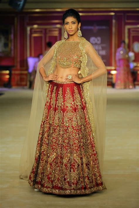 Designer Shyamal Bhumika Showcases Their Collection FDCI India