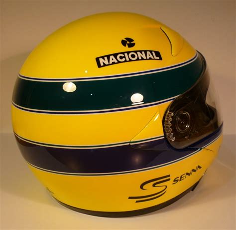 Capacete SENNA PIKAPEDRA Aerografia Restauro