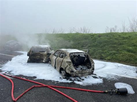 Inferno In A21 Tra Brescia Sud E Cremona A Causa Della Nebbia Due I