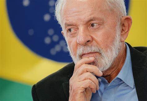 Lula chama Bolsonaro de covardão e diz que agora há certeza sobre