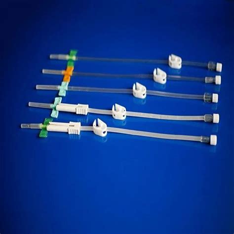 Av Fistula Needle For Hemodialysis Size G At Piece In