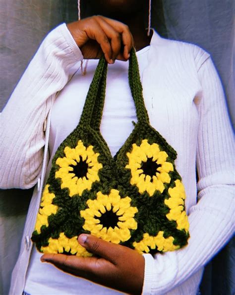 Free Sunflower Granny Square Crochet Bag Crochet Crochet Bag Granny