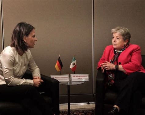 En Nueva York La Canciller Alicia B Rcena Se Reuni Con Su Hom Loga