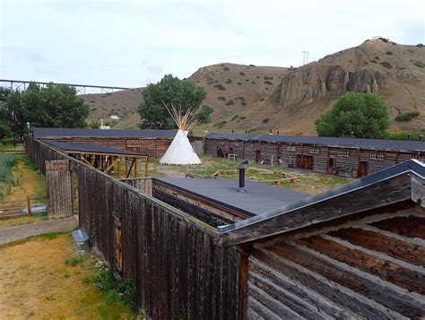 Lethbridge Lineage: Southern Alberta's Historic Fort Whoop-Up