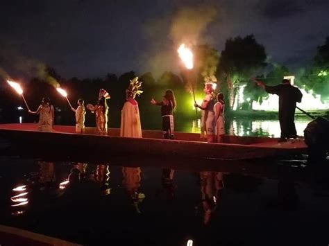 Xochimilco Trae La Leyenda De Llorona La Cihuacoatl Al Embarcadero