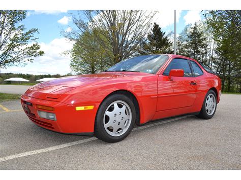 Balance And Power 1991 Porsche 944 S2