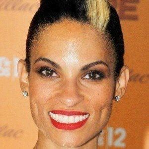 Goapele - Age, Family, Bio | Famous Birthdays