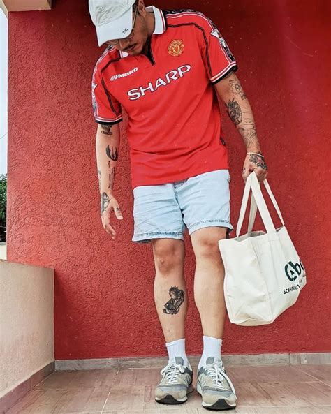 Bloke Core Outfit Em Camisas Retro Futebol Roupas Looks