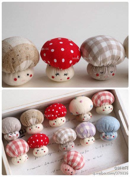 Champiñones pequeños Diy pin cushion Sewing crafts Sewing projects