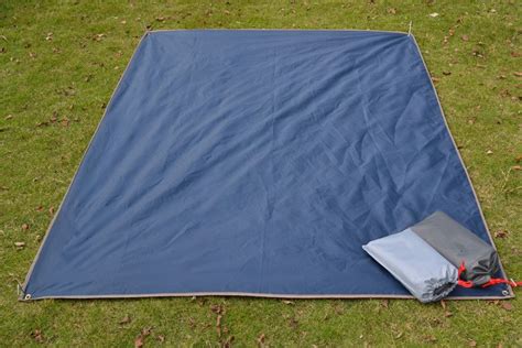 Free Shipping 210x210 Cm Outdoor Flooring Ground Mat For Picnic Camping