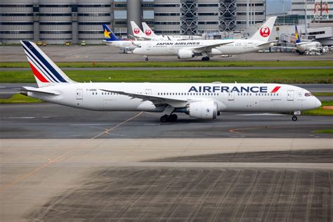 エールフランス航空 Boeing 787 9 F Hrbe 羽田空港 航空フォト By Tia Spotterさん 撮影2022年10月15日