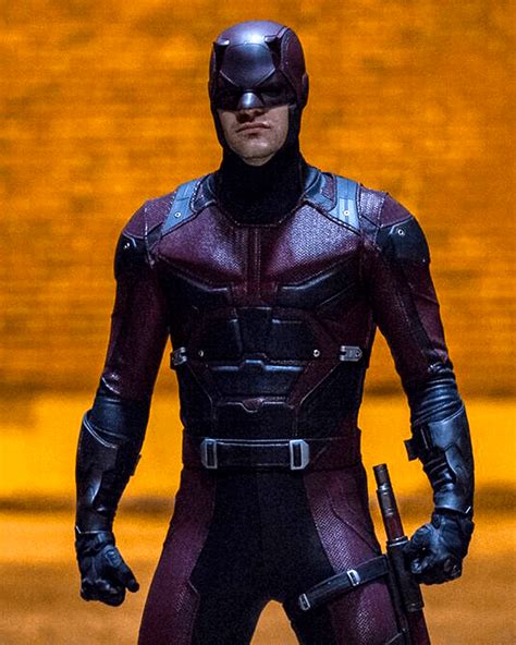 Charlie Cox Admits Ben Affleck's Daredevil Costume 'Sucks'