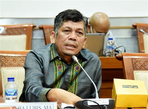 Iskan Qolba Minta Kemenag Pangkas Biaya Haji Indonesia Tahun Depan