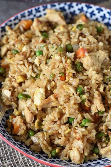 How To Make Easy Homemade Chicken Fried Rice In A Wok Adventures Of Mel