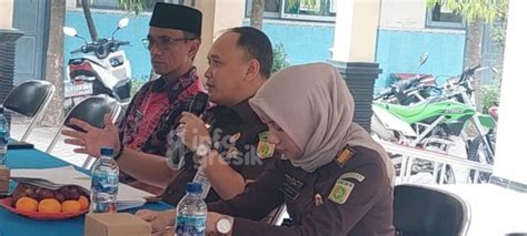 Antisipasi Penyalagunaan Anggaran Kajari Gresik Beri Penyuluhan Hukum