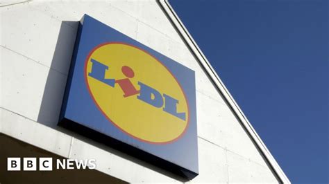 How Lidl Learnt To Be Less German In The Uk Bbc News